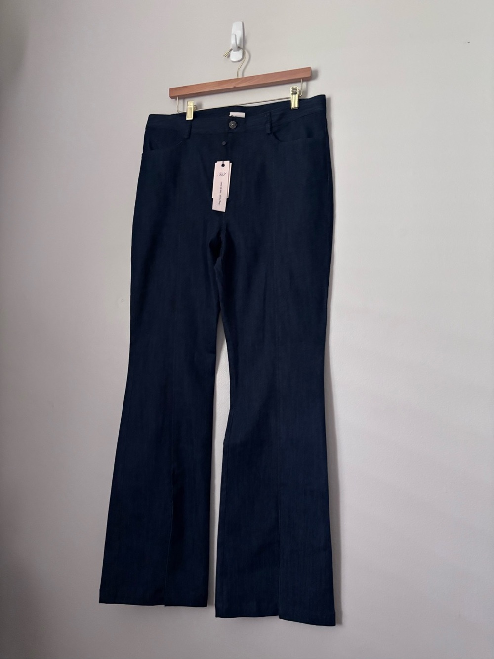 Cinq a Sept Shanis Flared Slit Jeans - Picture 3 of 15